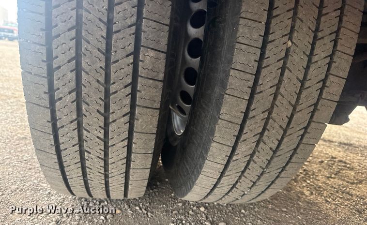 image for item EG1995 2016 Freightliner Sprinter 3500 utility van