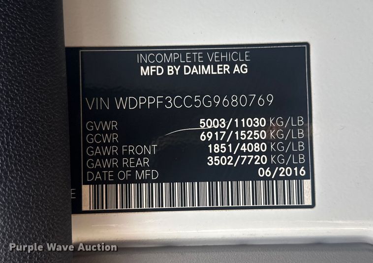 image for item EG1995 2016 Freightliner Sprinter 3500 utility van