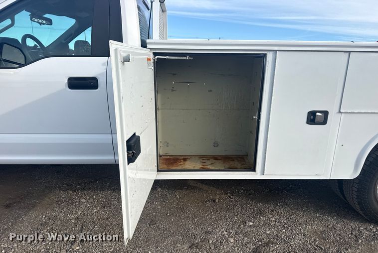 image for item EG1997 2017 Ford F350 Super Duty XL utility bed pickup truck