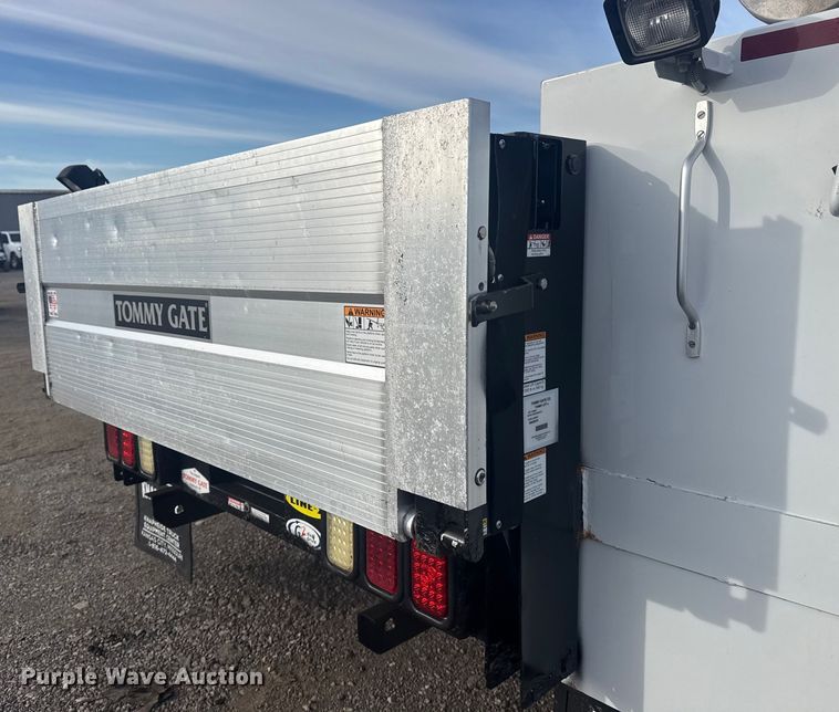 image for item EG1997 2017 Ford F350 Super Duty XL utility bed pickup truck