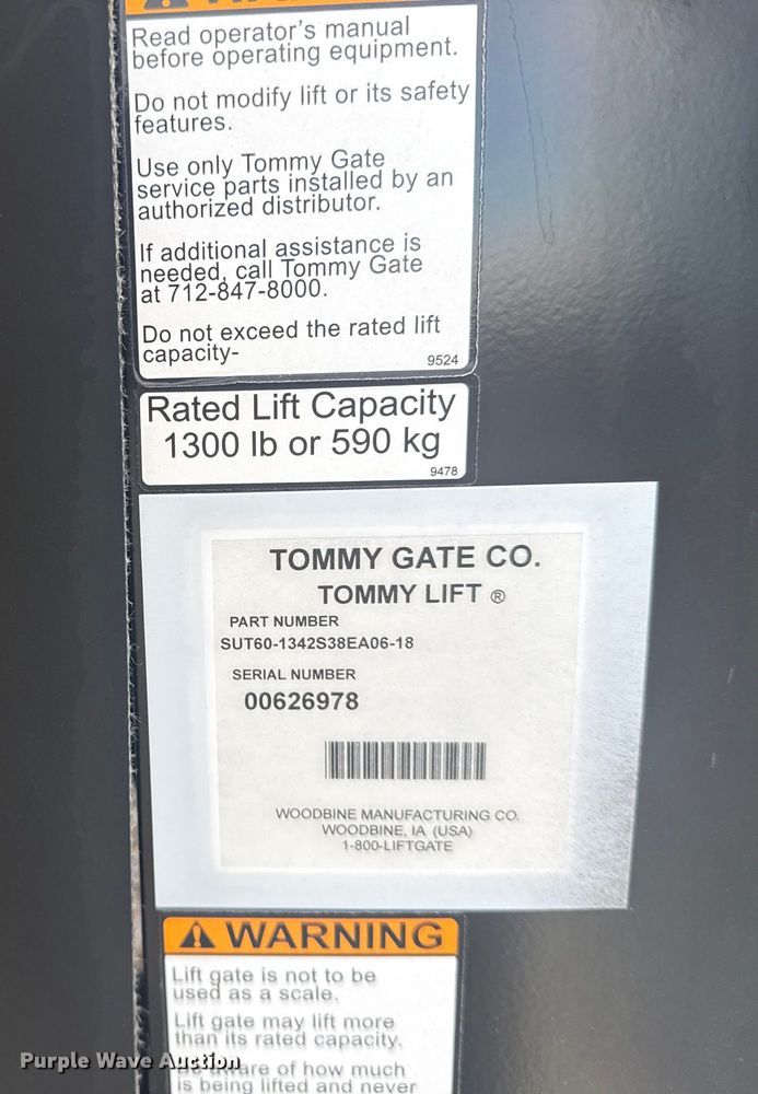 image for item EG1997 2017 Ford F350 Super Duty XL utility bed pickup truck