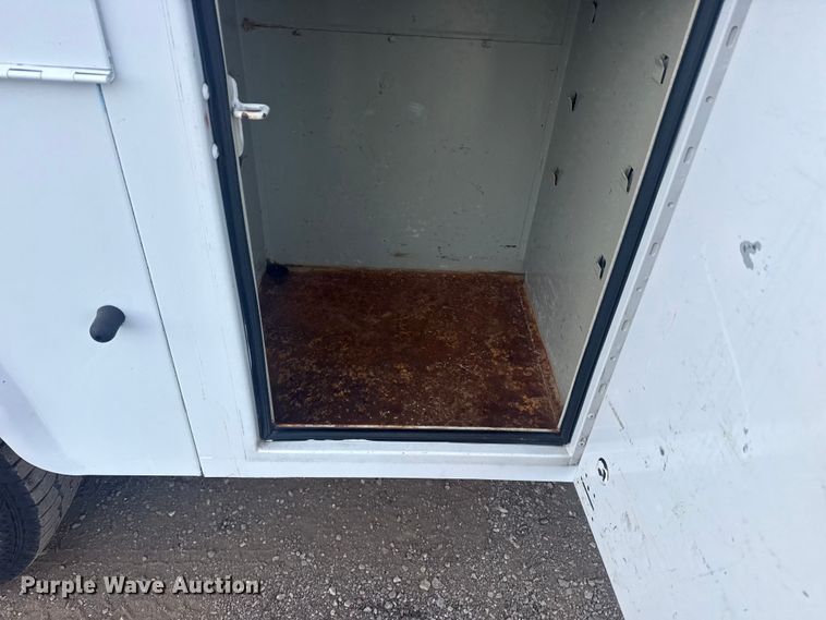 image for item EG1997 2017 Ford F350 Super Duty XL utility bed pickup truck