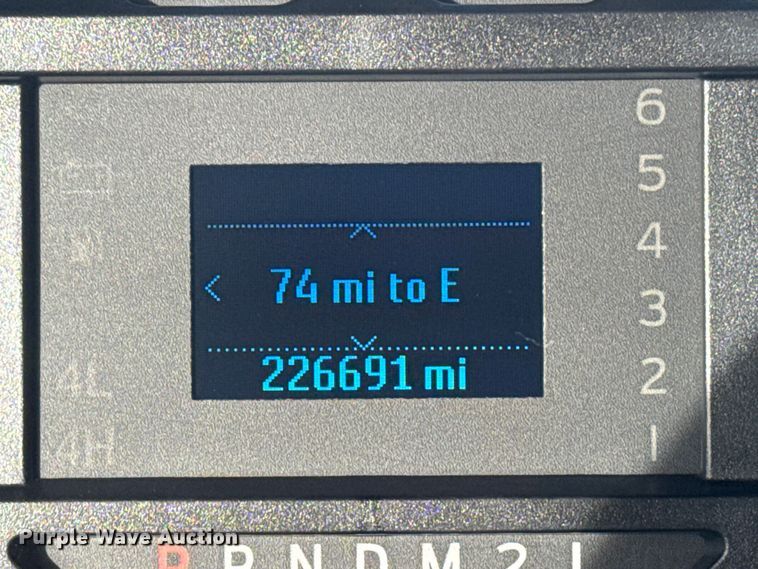 image for item EG1997 2017 Ford F350 Super Duty XL utility bed pickup truck