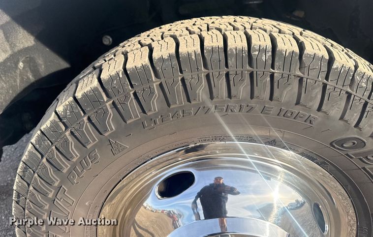 image for item EG1997 2017 Ford F350 Super Duty XL utility bed pickup truck