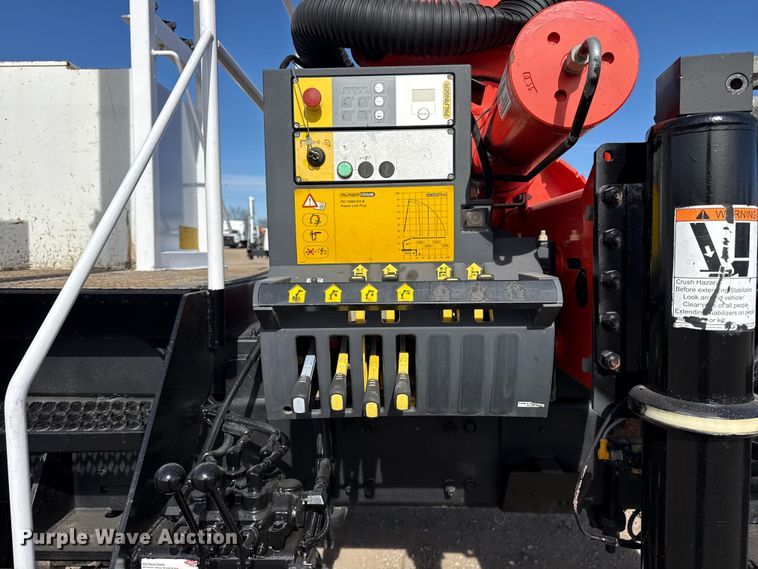 image for item EG2001 2013 Freightliner 108SD crane truck