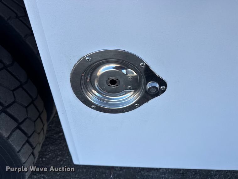 image for item EG2001 2013 Freightliner 108SD crane truck