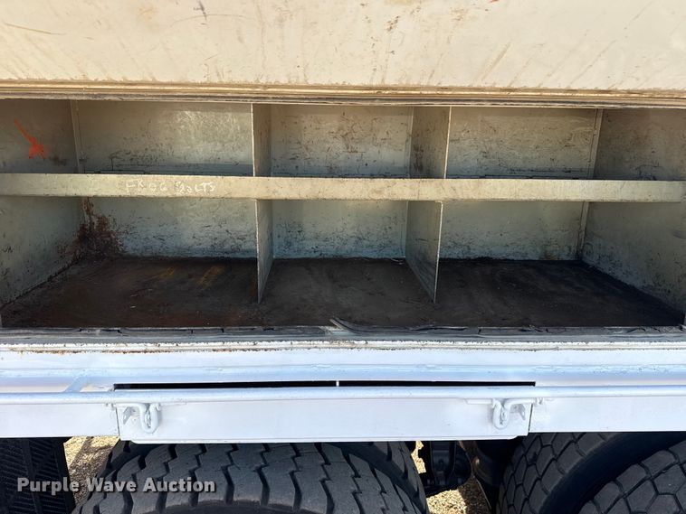 image for item EG2001 2013 Freightliner 108SD crane truck