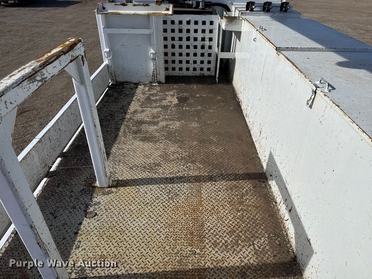 image for item EG2001 2013 Freightliner 108SD crane truck