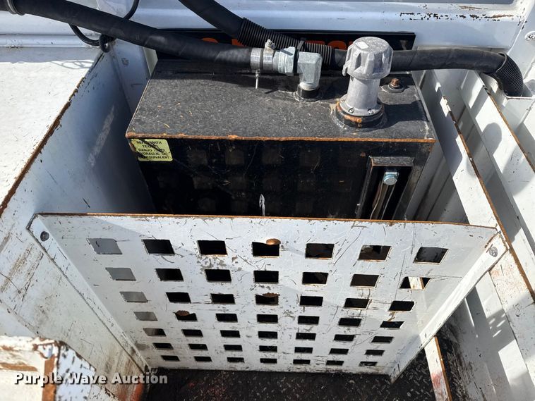 image for item EG2001 2013 Freightliner 108SD crane truck