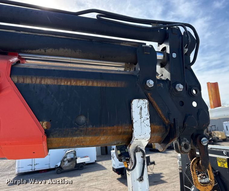 image for item EG2001 2013 Freightliner 108SD crane truck