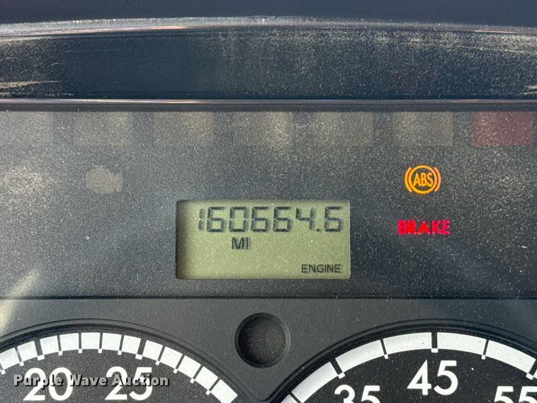 image for item EG2001 2013 Freightliner 108SD crane truck