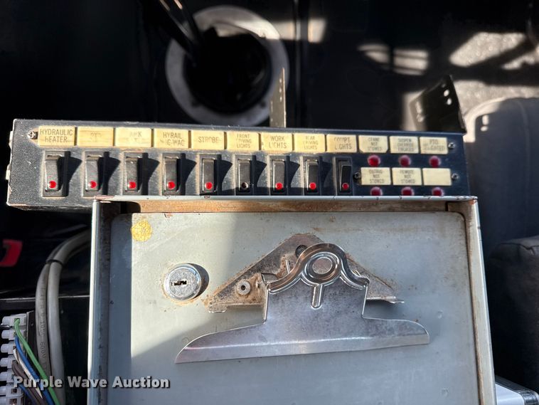 image for item EG2001 2013 Freightliner 108SD crane truck