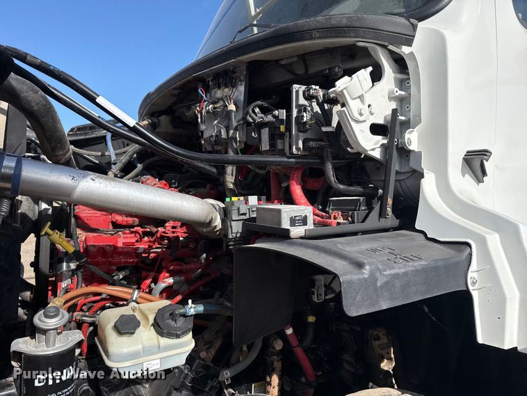 image for item EG2001 2013 Freightliner 108SD crane truck