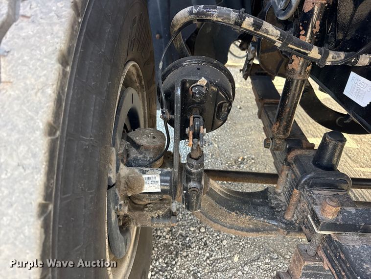 image for item EG2001 2013 Freightliner 108SD crane truck