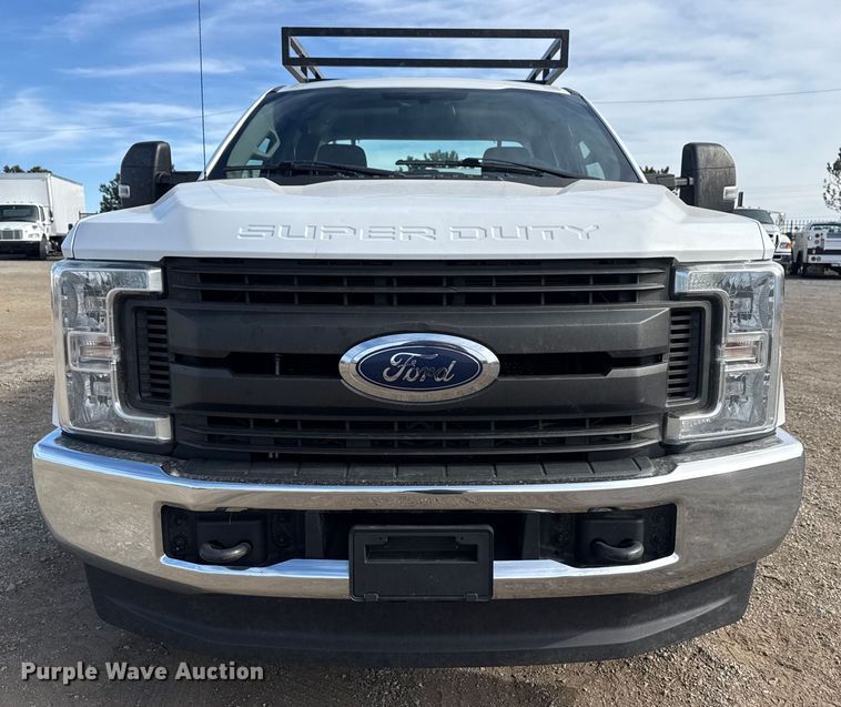 image for item EG2004 2019 Ford F250 XL Ext. Cab pickup truck