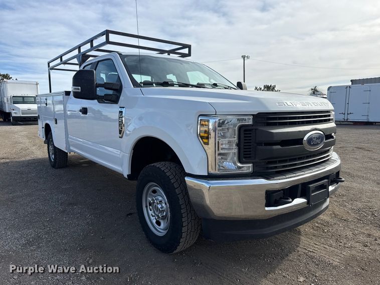image for item EG2004 2019 Ford F250 XL Ext. Cab pickup truck