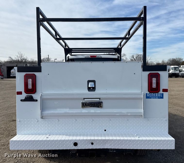 image for item EG2004 2019 Ford F250 XL Ext. Cab pickup truck