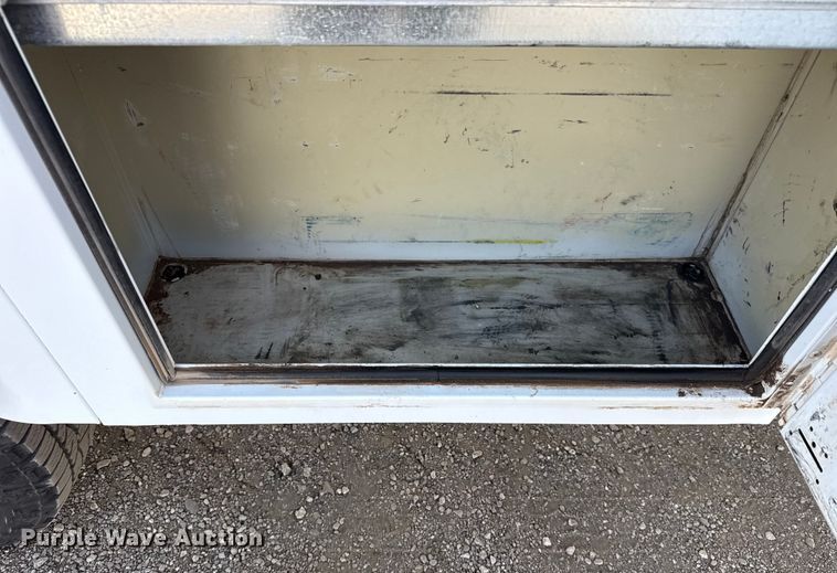 image for item EG2004 2019 Ford F250 XL Ext. Cab pickup truck