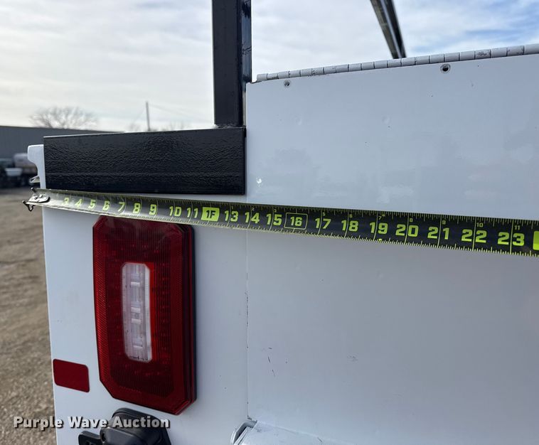 image for item EG2004 2019 Ford F250 XL Ext. Cab pickup truck