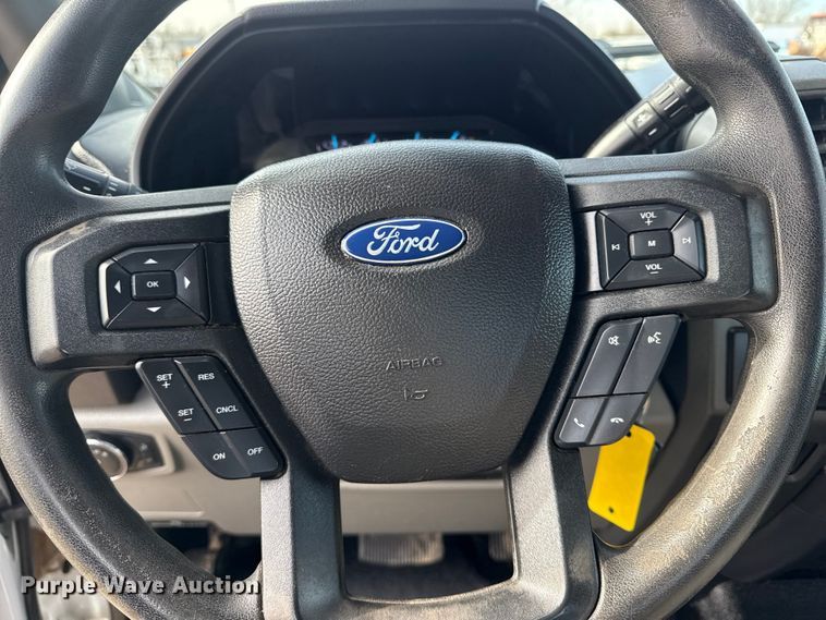 image for item EG2004 2019 Ford F250 XL Ext. Cab pickup truck