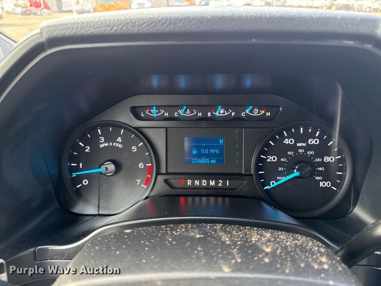 image for item EG2004 2019 Ford F250 XL Ext. Cab pickup truck