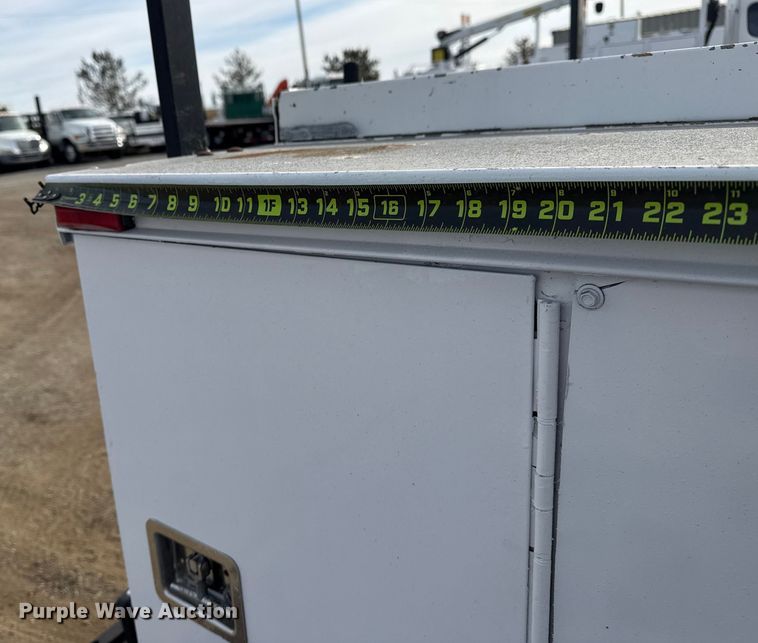 image for item EG2006 2011 Chevrolet Silverado 3500HD Ext. Cab utility bed pickup truck