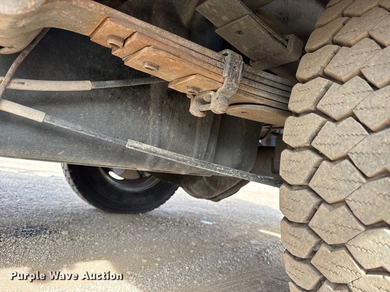 image for item EG2006 2011 Chevrolet Silverado 3500HD Ext. Cab utility bed pickup truck