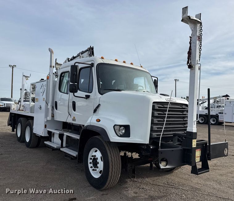 image for item EG2007 2014 Freightliner 108SD crane truck