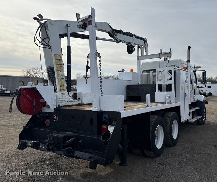 image for item EG2007 2014 Freightliner 108SD crane truck