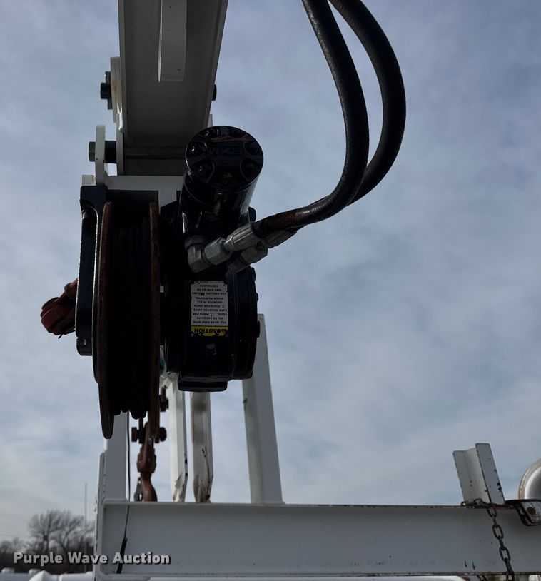 image for item EG2007 2014 Freightliner 108SD crane truck