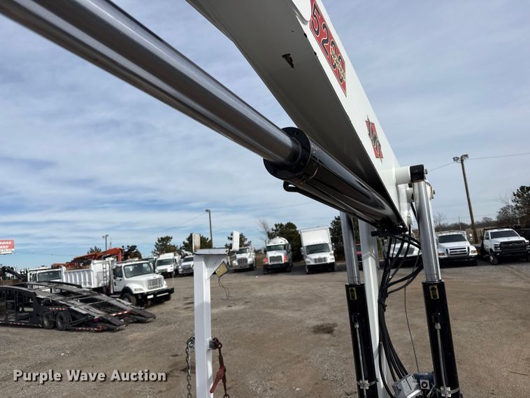 image for item EG2007 2014 Freightliner 108SD crane truck