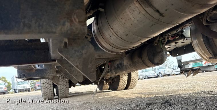 image for item EG2007 2014 Freightliner 108SD crane truck