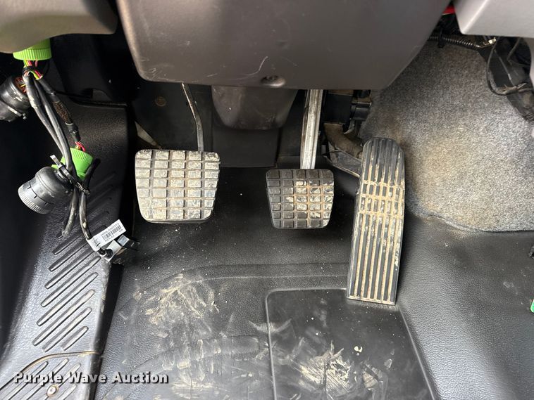 image for item EG2007 2014 Freightliner 108SD crane truck