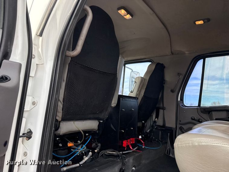 image for item EG2007 2014 Freightliner 108SD crane truck