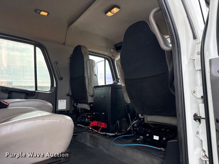 image for item EG2007 2014 Freightliner 108SD crane truck