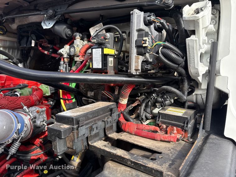 image for item EG2007 2014 Freightliner 108SD crane truck