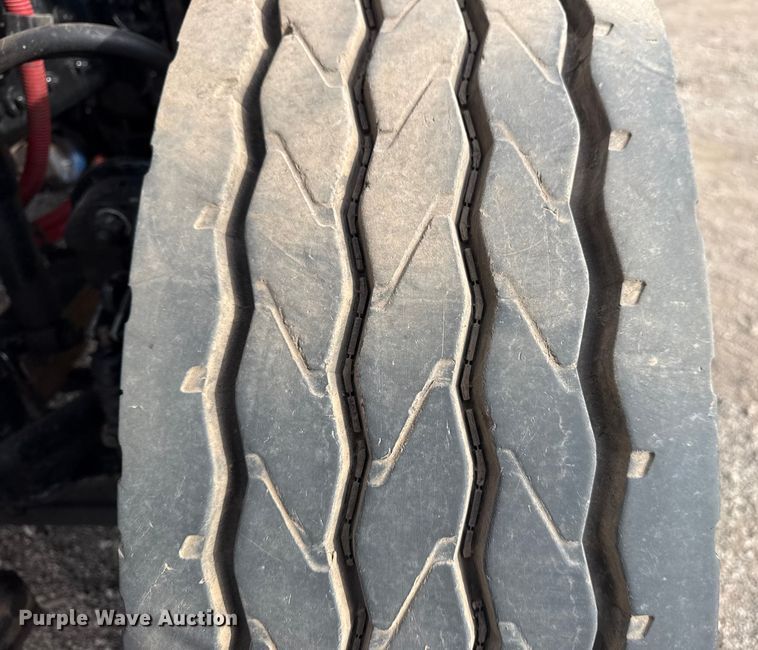 image for item EG2007 2014 Freightliner 108SD crane truck