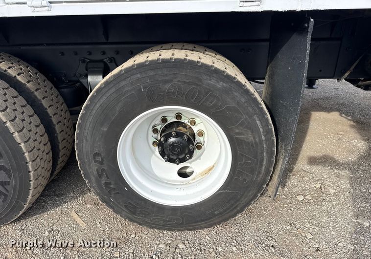 image for item EG2007 2014 Freightliner 108SD crane truck