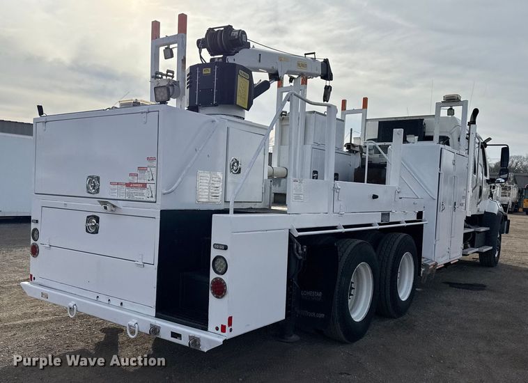 image for item EG2008 2016 Freightliner 108SD crane truck