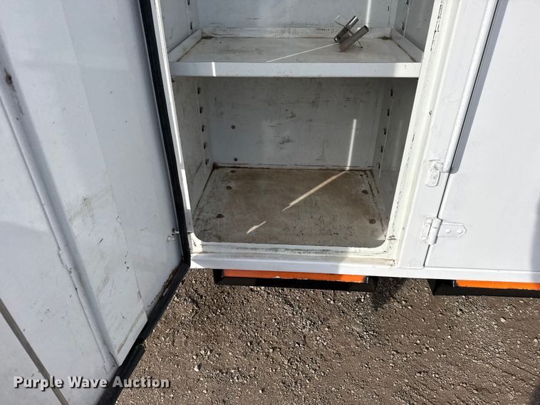 image for item EG2008 2016 Freightliner 108SD crane truck