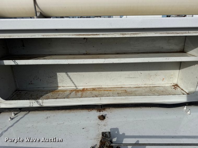 image for item EG2008 2016 Freightliner 108SD crane truck