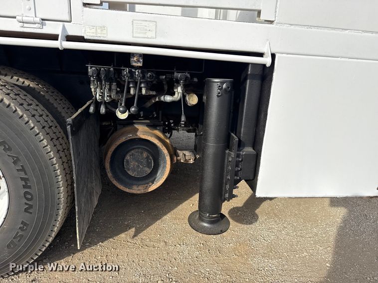 image for item EG2008 2016 Freightliner 108SD crane truck