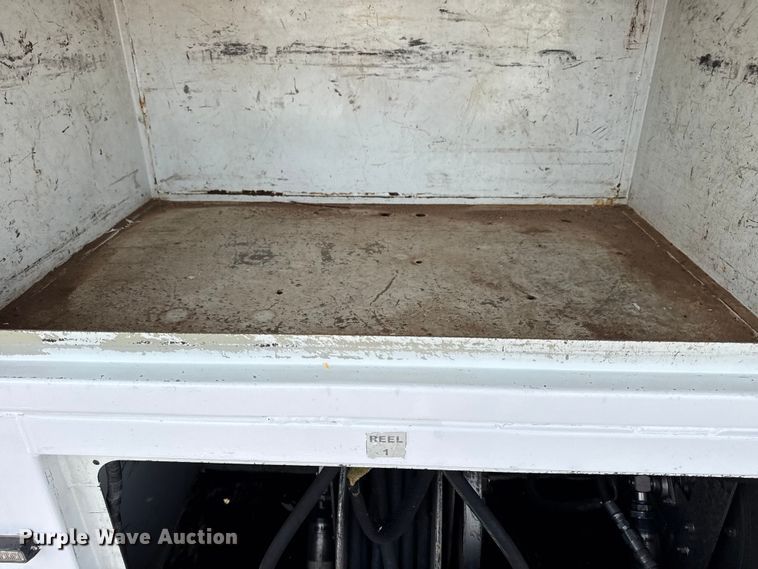 image for item EG2008 2016 Freightliner 108SD crane truck