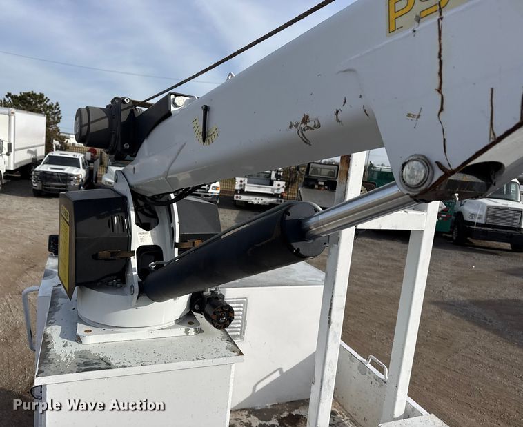 image for item EG2008 2016 Freightliner 108SD crane truck