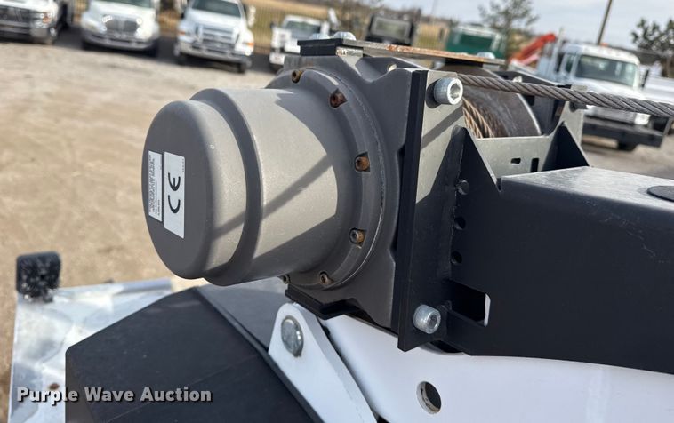 image for item EG2008 2016 Freightliner 108SD crane truck