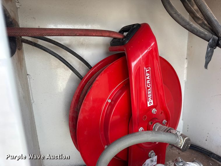 image for item EG2008 2016 Freightliner 108SD crane truck