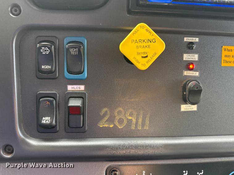 image for item EG2008 2016 Freightliner 108SD crane truck