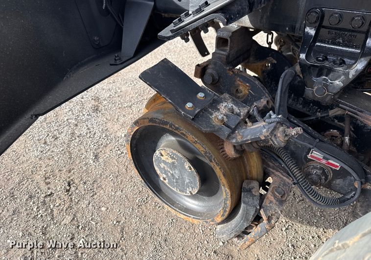 image for item EG2008 2016 Freightliner 108SD crane truck