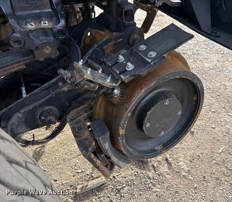 image for item EG2008 2016 Freightliner 108SD crane truck