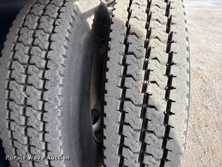 image for item EG2008 2016 Freightliner 108SD crane truck